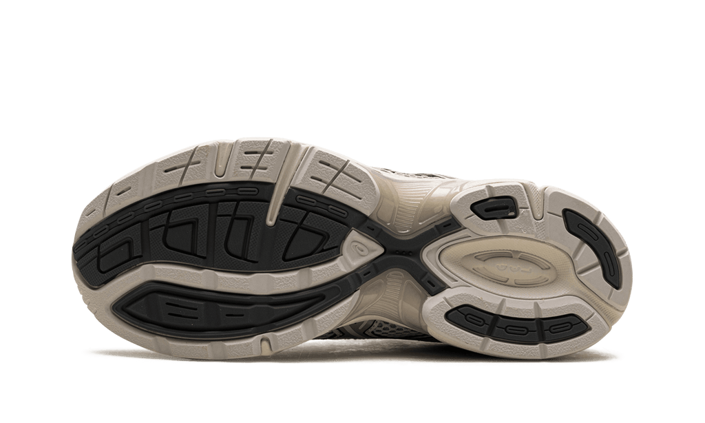 ASICS MENS Gel-1130 "Oyster Grey" 1201A256 025 from Stadium Goods
