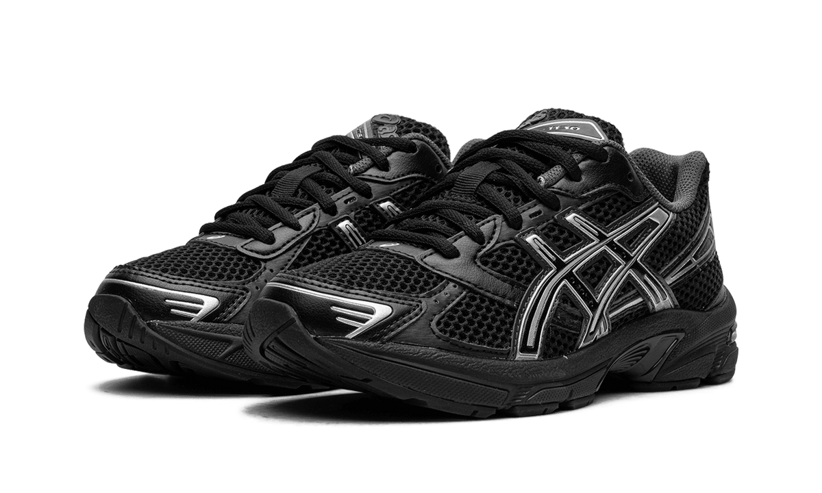 ASICS MENS Gel 1130 "Black / Pure Silver" 1201A906 001 from Stadium Goods