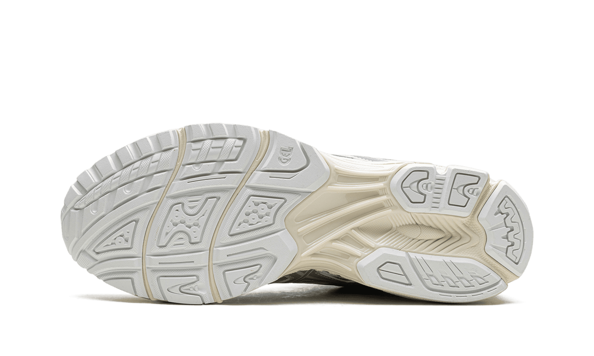 ASICS MENS Gel-Nimbus 10.1 "Sheet Rock" 1203A673 100 1203A673 100 from Stadium Goods