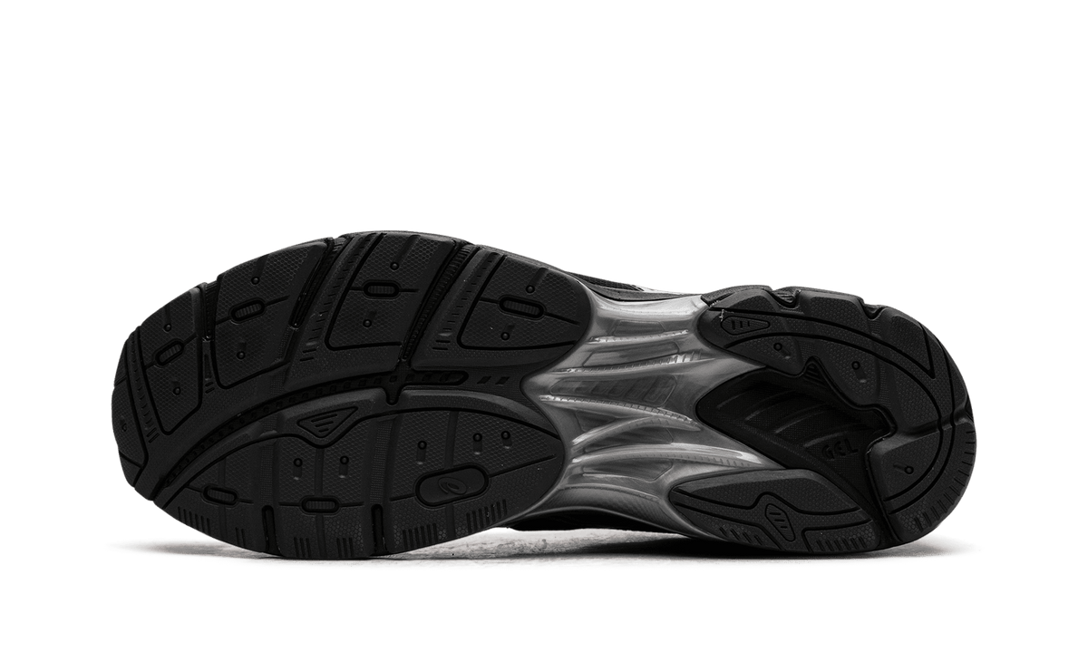 ASICS MENS GT 2160 "Black Pure Silver Red" 1203A688 001 1203A688 001 from Stadium Goods