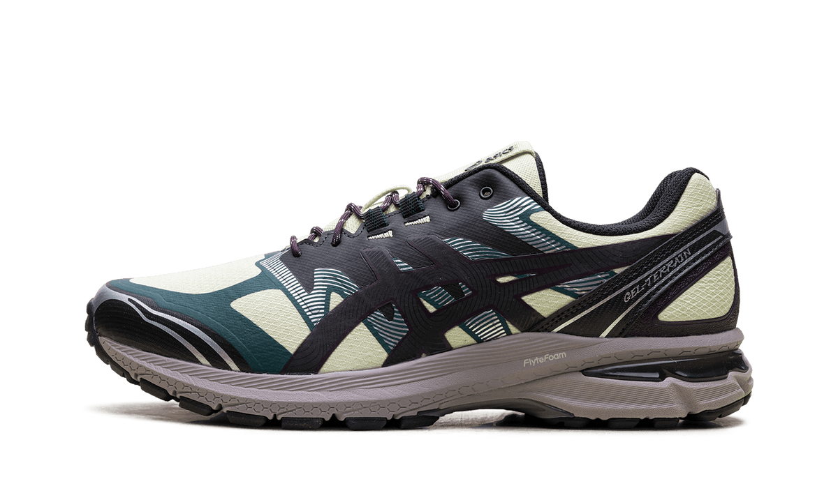 ASICS MENS GEL-TERRAIN "GREEN" 1203A342.302 1203A342.302 from Stadium Goods
