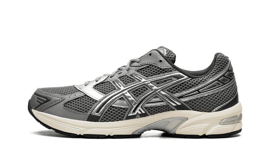 ASICS MENS Gell 1130 "Clay Grey Pure Silver" 1201A256 026 from Stadium Goods