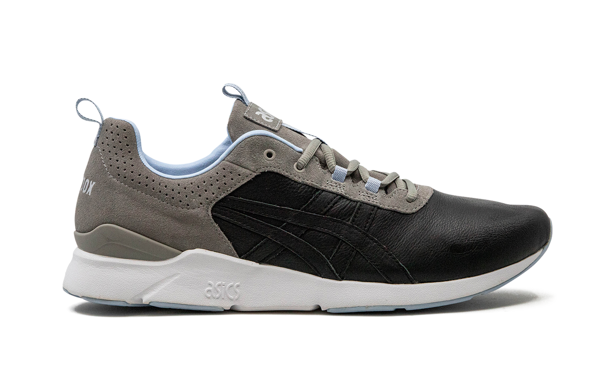 ASICS MENS ASICS Gel-Lyte Runner "Solebox Blue Carpenter Bee II" H60VK 9090 from Stadium Goods