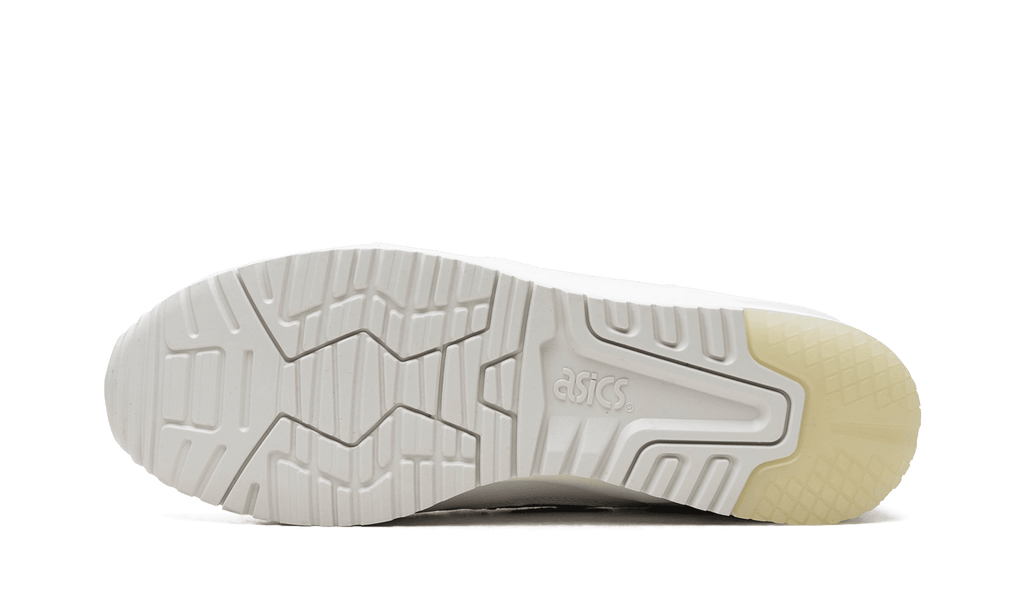 ASICS MENS Atmos x Gel Lyte 3 OG "White Python" 1201A807 100 from Stadium Goods