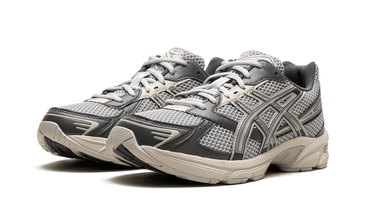 ASICS MENS Gel-1130 "Oyster Grey" 1201A256 025 from Stadium Goods